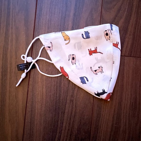 Adorable Silky Reusable Fashion Face Mask - Cats White - Picture 2 of 3